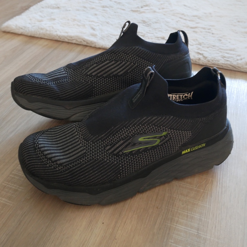 Skechers Mens MaxCushion Slip-On Walking Shoes~